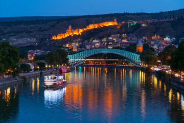 Narikala or Old Fortress of Tbilisi, The Bridge of Peace, Kura River, Tbilisi City, Georgia, Middle East © JUAN CARLOS MUNOZ
