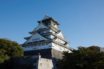 秋の大阪城