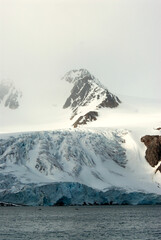 Drift ice at the sea around Spitsbergen © AGAMI