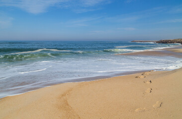 Fototapeta na wymiar Praia da Barra. Barra beach