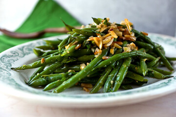 Garlic green beans on plate