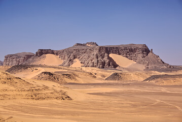 Fototapeta na wymiar Reise in der Algerische Wüste