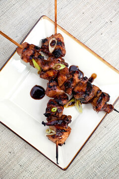 Chicken yakitori with ginger, garlic and soy