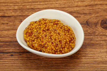Dijon mustard sauce with seeds