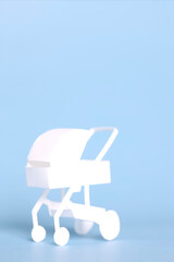 ペーパークラフトのベビーカー