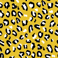 Abstract animal skin leopard seamless pattern design. Jaguar, leopard, cheetah, panther fur. Seamless camouflage background. funny drawing Lettering poster or t-shirt textile graphic wild design. Spot