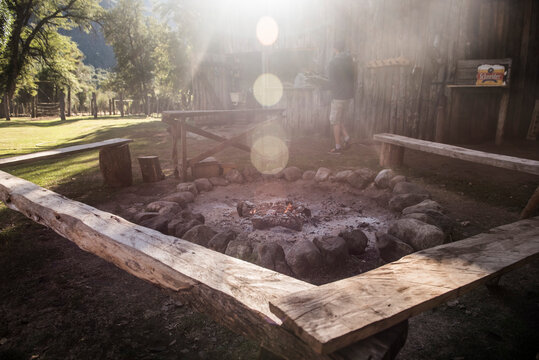fogonero de bosque, fogon, fogata de monta&ntilde;a