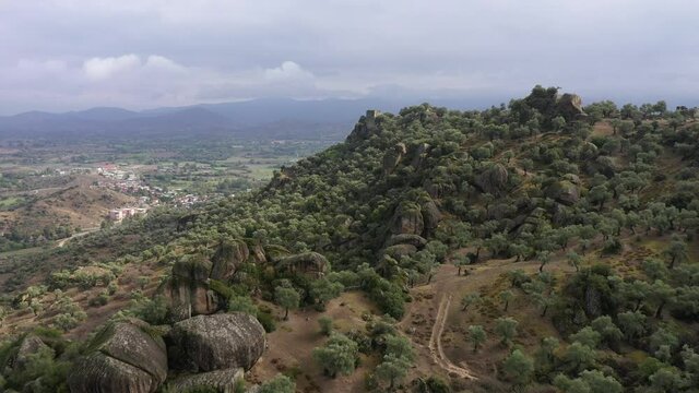 Alinda ancient city and bishopric in ancient Caria, in Asia Minor. Modern scholars identify Alinda with the Hellenistic foundation of Alexandria ad Latmum noted by Stephanus of Byzantium.