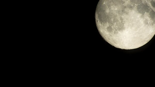 A timelpase of the moon