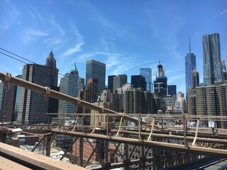 Obraz premium New York/NY/USA - 25-06-2019: A view of an empty Brooklyn Bridge. 