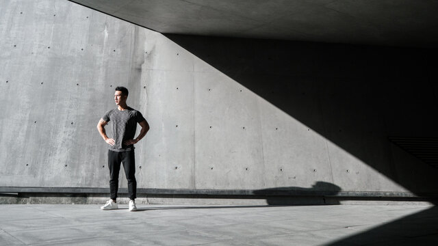 A Chinese man is exercising in the city
