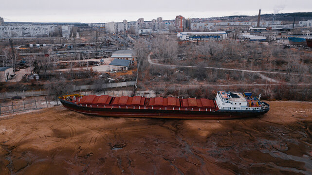 Cargo vessel on the dry riverbed