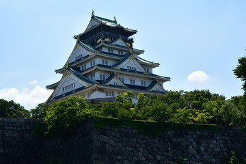 青空と大阪城
