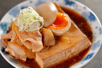 肉豆腐と煮玉子