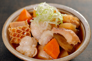 ホルモン煮込み