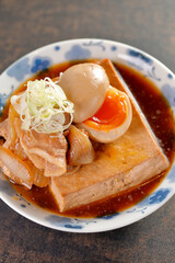 肉豆腐と煮玉子