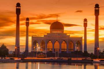 Landscape of central mosque at twilight time, Hat yai,Songkhla, Beautiful destination place of...