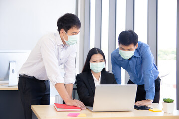 Fototapeta premium employee wear surgical mask talking together