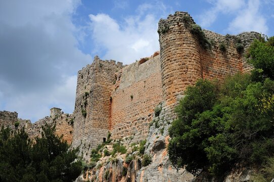 Saladin Castle is located in Latakia, Syria. Saladin Castle was built in the Middle Ages. The fort is located near the town of al Haffah. The castle is on the UNESCO World Heritage List.