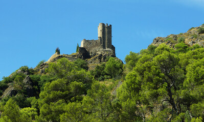 les quatre châteaux de Lastours