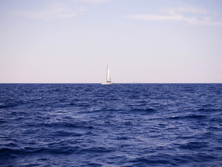 Obraz premium OBSCHIARA entre mer et ciel