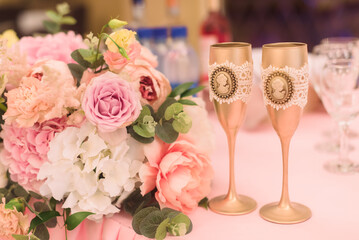 The elegant dinner table decoration