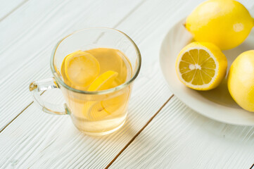 drink with lemon and honey for colds, vitamin C to maintain immunity