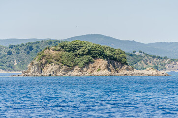 Fototapeta premium Evia island, Greece - June 28. 2020: Panorama of access to the beach on the island of Lihada - Greece 