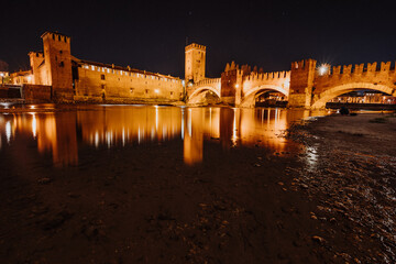 Italien - Verona - Castelvecchio bei Nacht