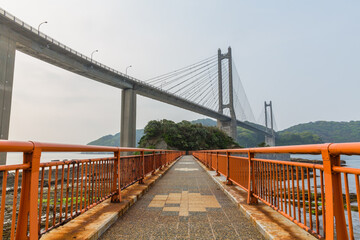 日本　佐賀県唐津市の呼子大橋と弁天遊歩道