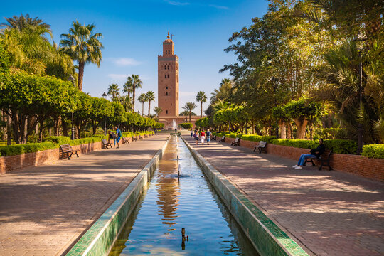 Parc Lalla Hasna with koutoubia minaret in the background