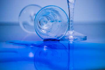 Verre de boisson bleu