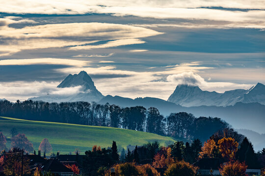 schreckhorn finsteraarhorn