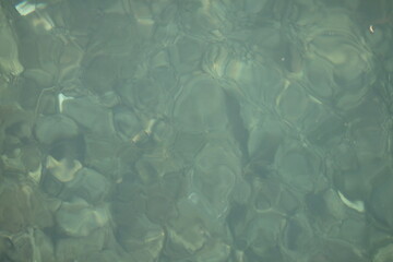 kunstvolle Wasser Struckturen Spiegelungen im See