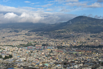 Obraz premium Panorama over Quito, Pichincha Province, Ecuador