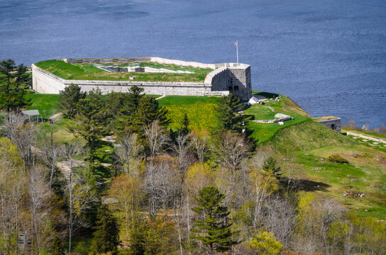 Fort Knox State Park