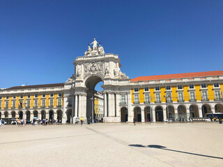 Fototapeta na wymiar Praca do Comercio Square and statue of King in Lisbon, Portugal