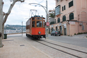 Fototapeta na wymiar Old tram in Port de Soller, Mallorca.