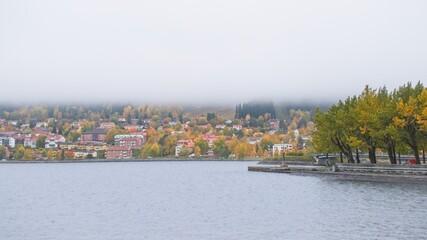 Fototapeta premium An autumn, cloudy morning in the park Badhusparken in Ostersund