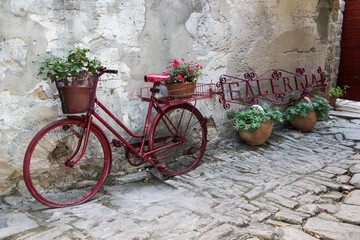 Fototapeta na wymiar Bike in Groznjan, Istria, Croatia