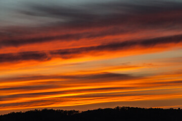 Allassac (Corrèze, France) - Coucher de soleil flamboyant