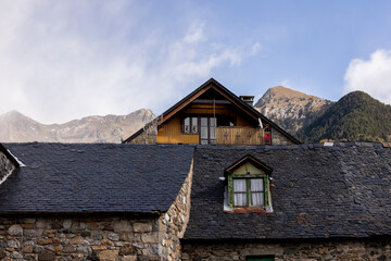 Landscape of mountains in Sabi&ntilde;anigo, Spain