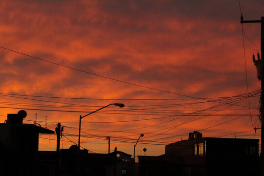 Foto de atardecer naranja 