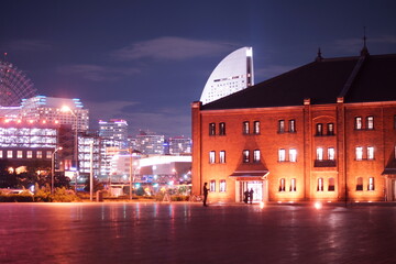 横浜みなとみらいの夜景　赤レンガ倉庫