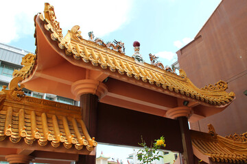 chinese buddhist temple in singapore