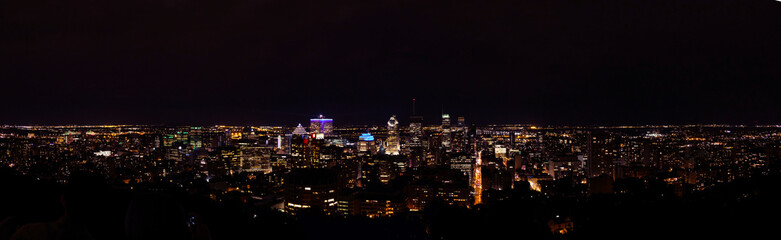 Obraz premium Großstadt bei Nacht