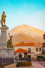 Potos&iacute; - Bolivia
Cerro rico de Potos&iacute;
monumento Alonzo de Iba&ntilde;es