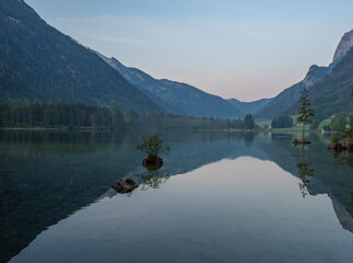 Fototapeta na wymiar Lake Hintersee in Bavaria, Germany