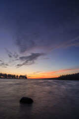 lever de soleil au lac servière