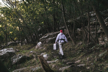 Obraz premium hiking in the woods